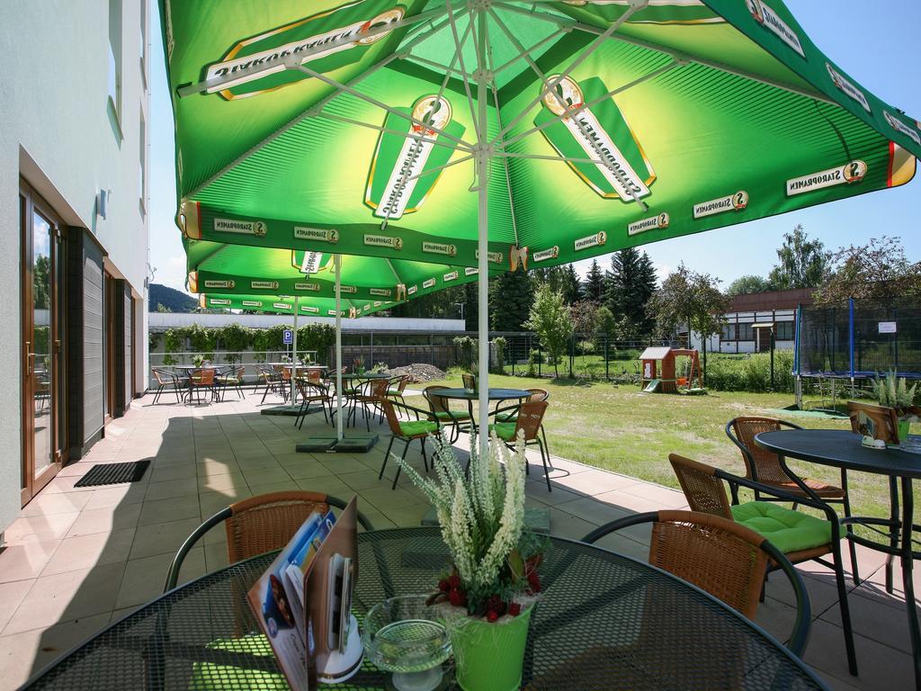 Nad Kralovnou Hotel & Restaurant Prag Dış mekan fotoğraf