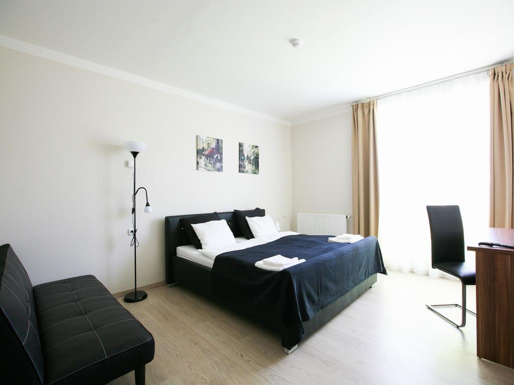 Nad Kralovnou Hotel & Restaurant Prag Oda fotoğraf